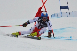 Kryštof Krýzl na trati obřího slalomu FIS na Novém Zélandu