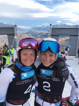 Kamarádku Adrianu Jelínkovou (NED) vyřadila Martina Dubovská (vpravo) ve čtvrtfinále