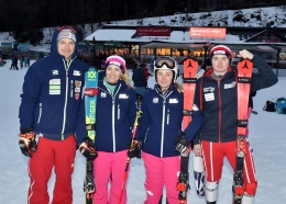 reperezntant A týmu Krýzl a B týmu Kmochová, Klicnarová a Štěpán