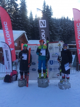 1. závod ženy: zleva 2. N. Zbořilová, 1. N. Zouharová, 3. V. Vydrová