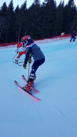 Davd Kubeš na YOG při prohlídce slalomu do alpské kombinace