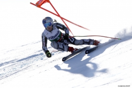 Ester Ledecká na trati sjezdu v Bansku