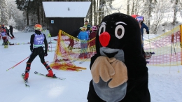 Maskot krtek nemůže na Skiinterkritériu chybět