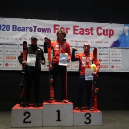 FEC Bears Town slalom I.: 1. Jan Zabystřan, 3. Ondřej Berndt